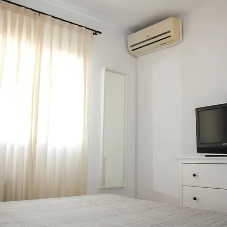 Los Claveles Apartment *